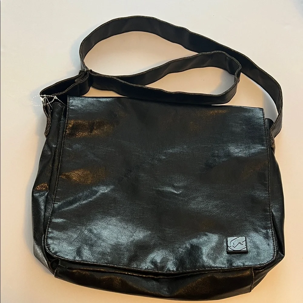 Vintage ECKO by Marc Ecko Vinyl Messenger Bag Crossbody Streetwear Y2K NWT